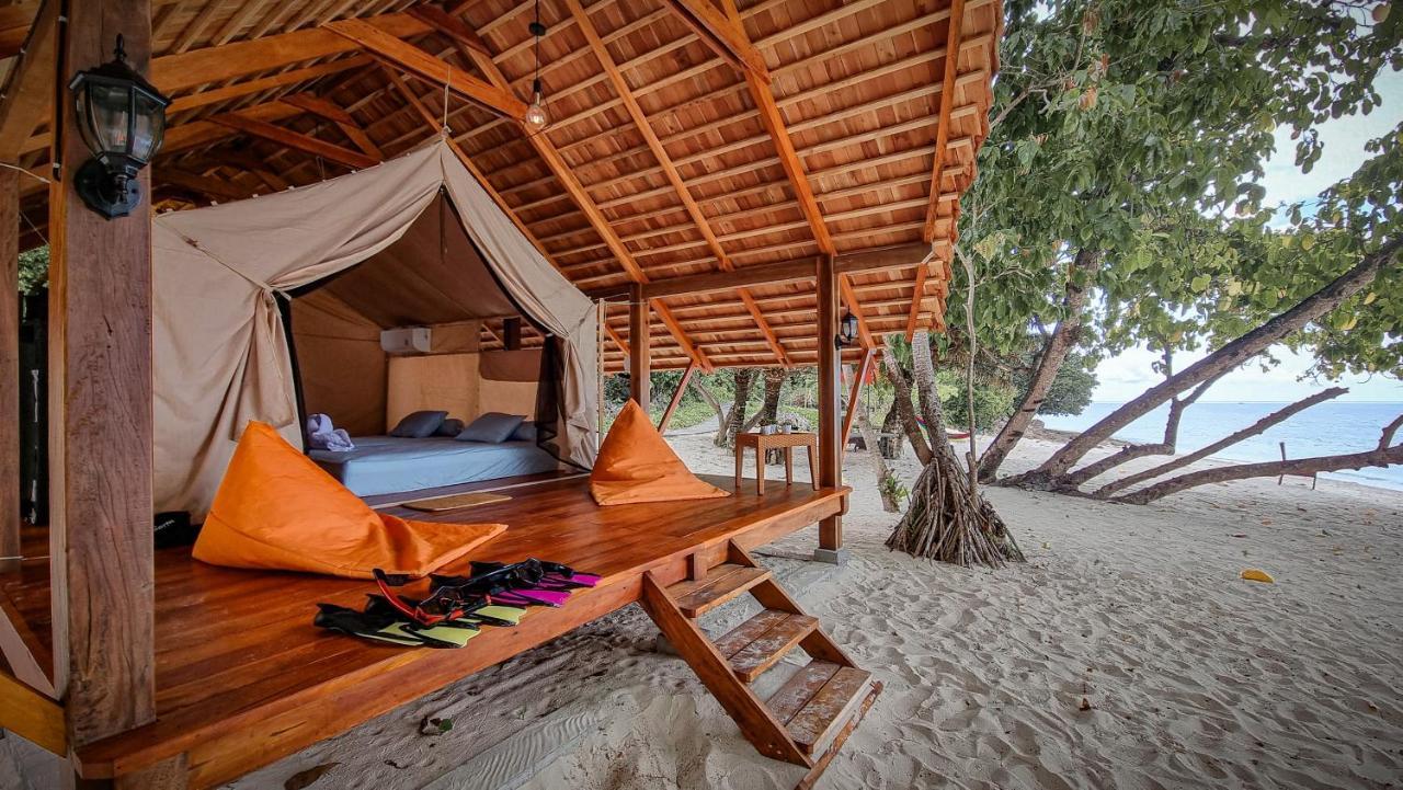 Lihaga Island & Beach Club Serai Ngoại thất bức ảnh