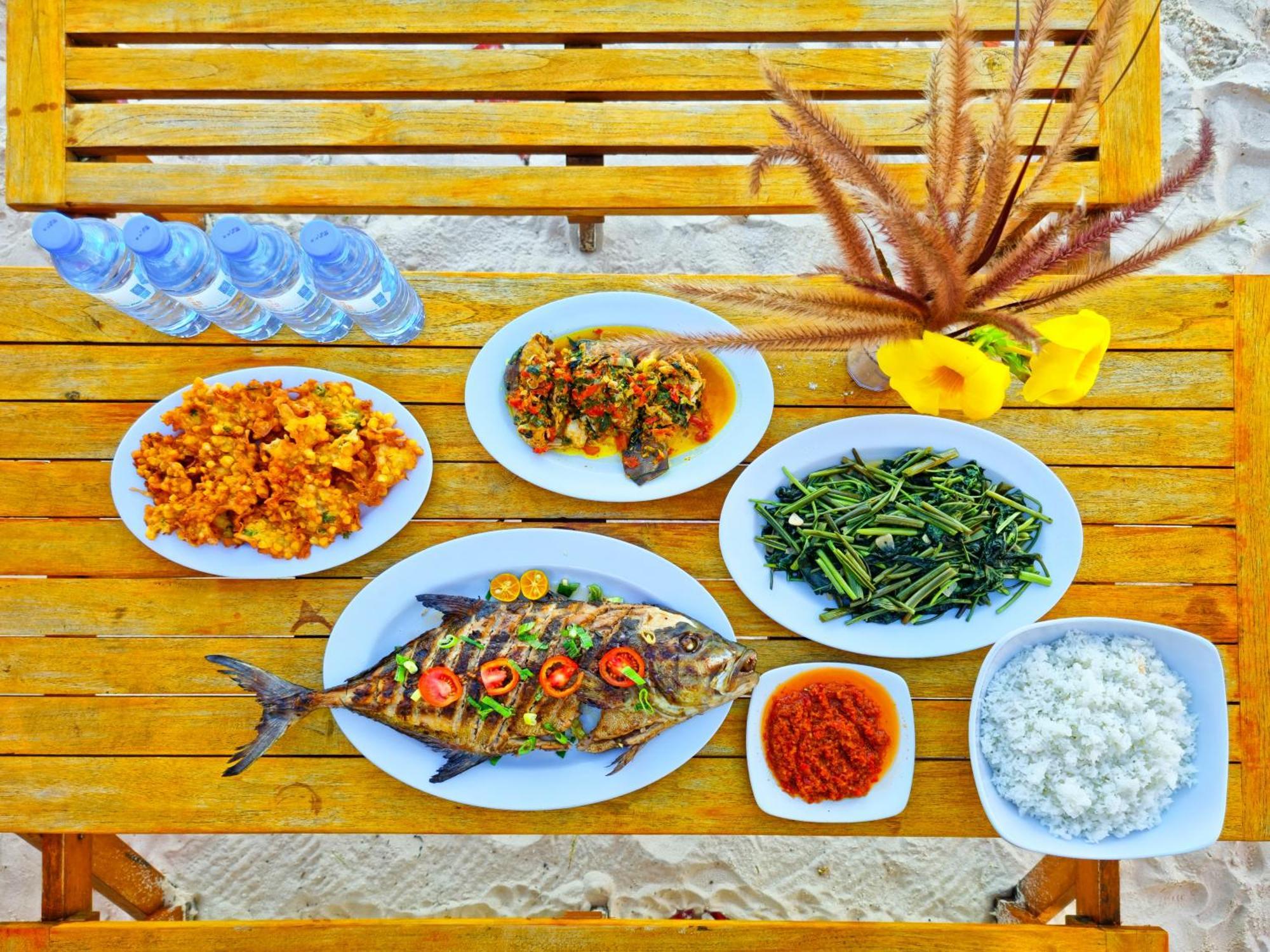 Lihaga Island & Beach Club Serai Ngoại thất bức ảnh